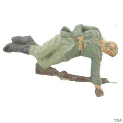 Lineol Wounded soldier lying on the back, with rifle