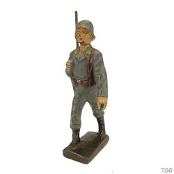 Lineol Soldier marching, slinged rifle