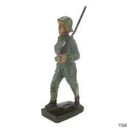 Lineol Soldier marching, rifle on shoulder