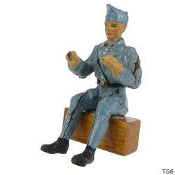 Elastolin Soldier sitting on box
